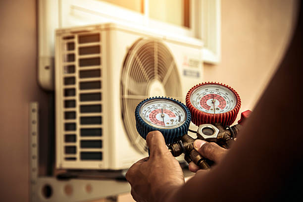 Professional Hvac technician working in Princeton, WI